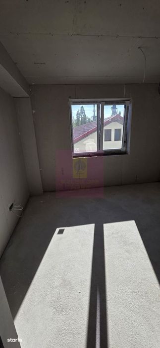 Apartament NOU cu 4 camere de vanzare in Campina