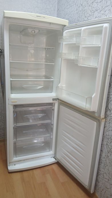 Отдам в руки Холодильник LG