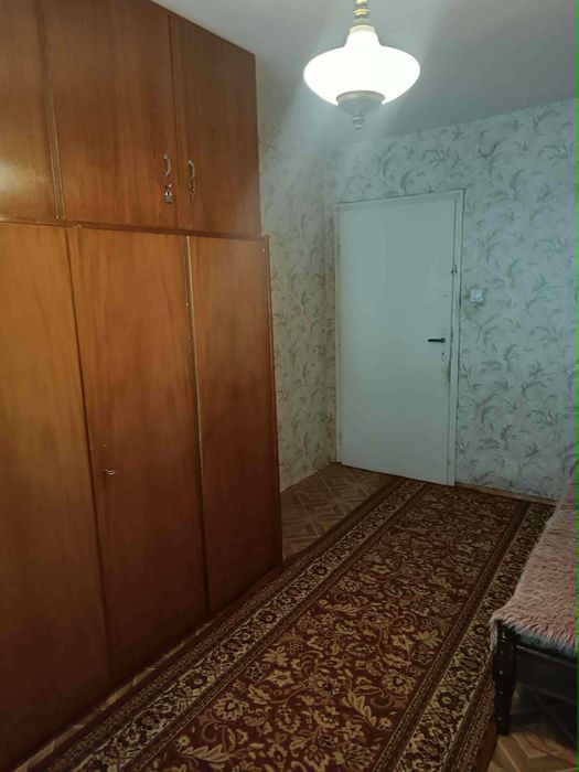 Продавам двустаен апартамент