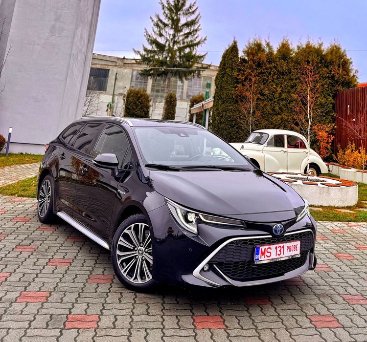 Toyota Corolla 1.8 Hybrid 2022 TVA DEDUCTIBIL Distronic Keyless Camera