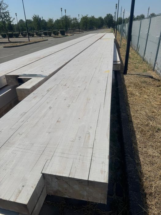 Vand panouri si grinzi din lemn stratificat