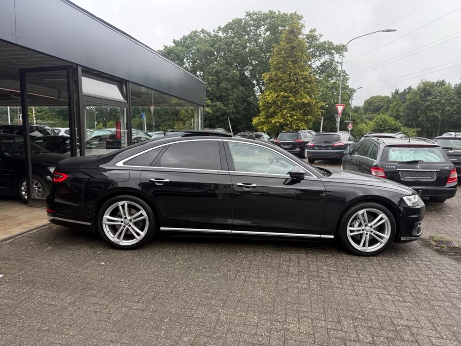 Dezmembrez Audi A8 3.0 Diesel, Mild hybrid : Cod motor DDV / Cod cutie SRH
