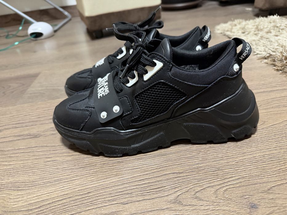 Обувки Versace номер 40