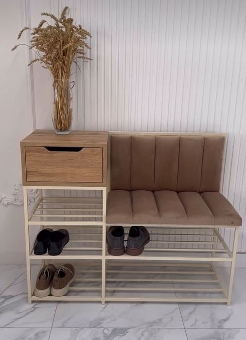 Прихожка, полка для обуви, Oyoq kiyim uchun polkaa