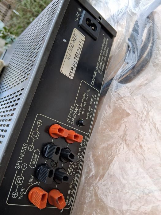 Amplificator Japonez -250W-stereo .BOXELE indisponibile !