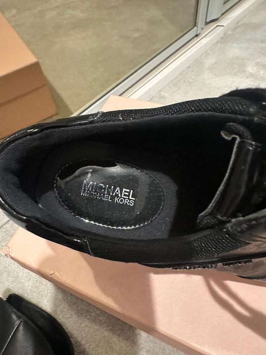 Adidasi dama Michael Kors