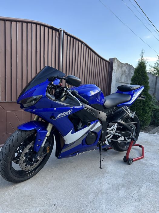 Yamaha R6-2005 .