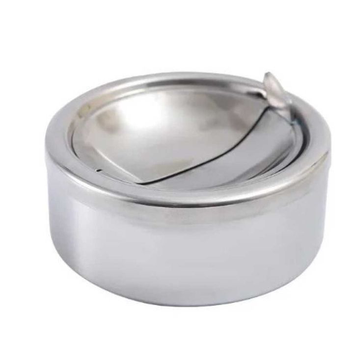 Метален пепелник