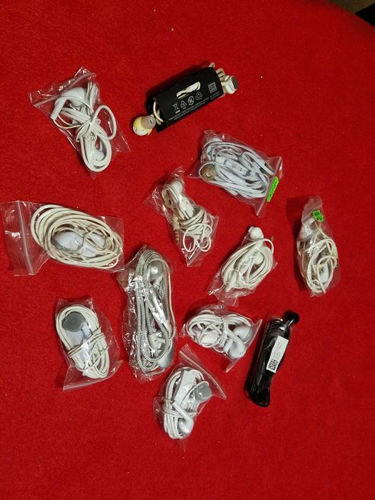 Căști audio originale Samsung cu fir
