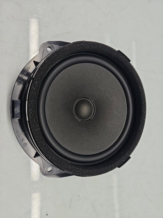Boxa stanga spate AUDI Q2 (GAB) [ Fabr 2016-prezent] 8V4035411B