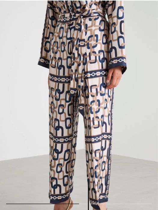 Шелковый костюм Макс мара