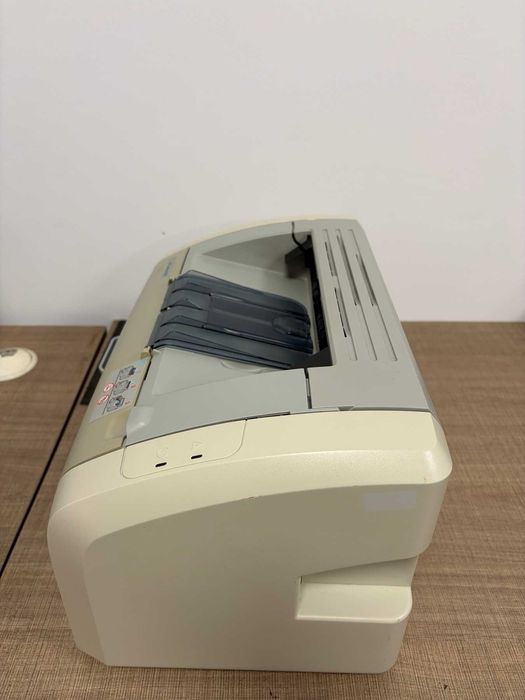 Черно-бял лазерен принтер HP LaserJet 1020 с гаранция