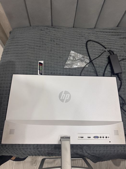 Монитор для компьютера HP