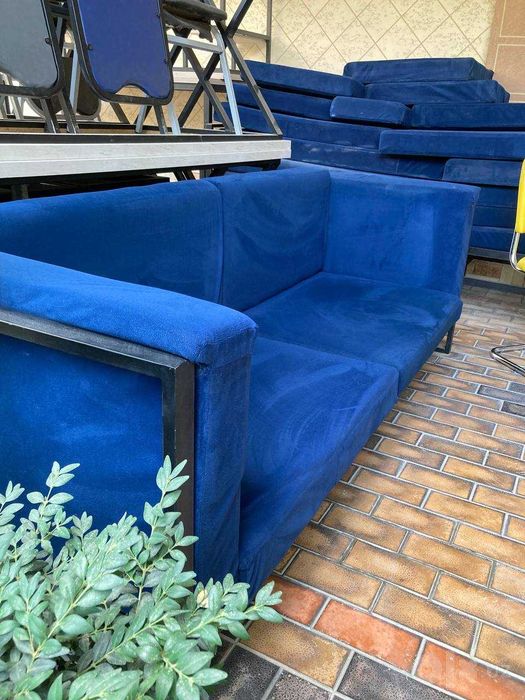 Mebel sotiladi Divan