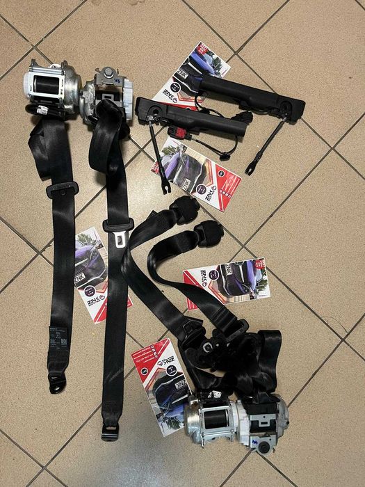 Renault Clio 5 - plansa de bord - kit airbag - centuri de siguranta