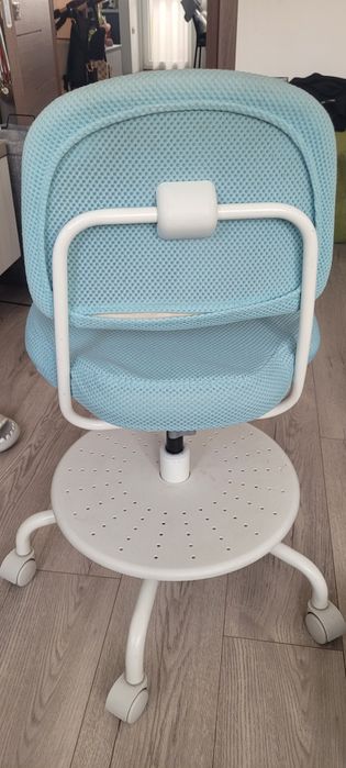 Детски стол на Икуя