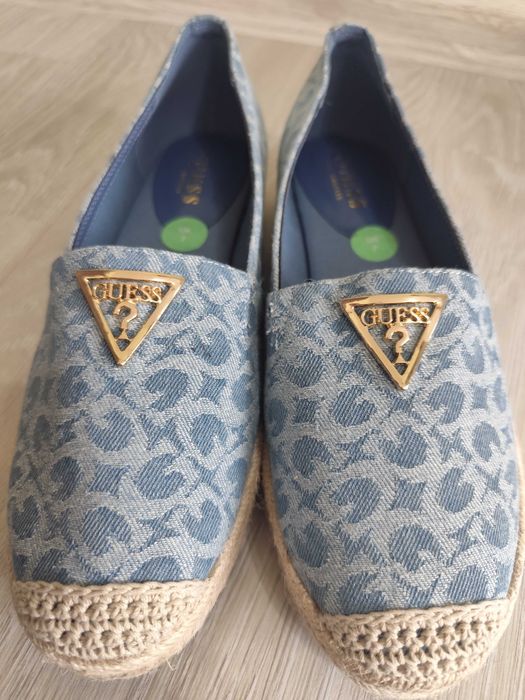 Дамски еспадрили Guess, модел Jolandon