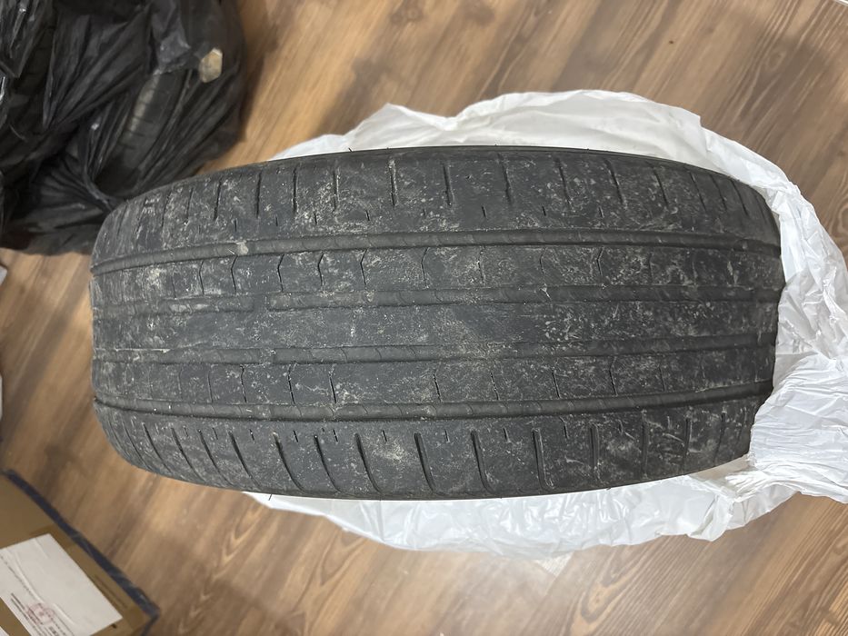 Шины летние R17 215/55