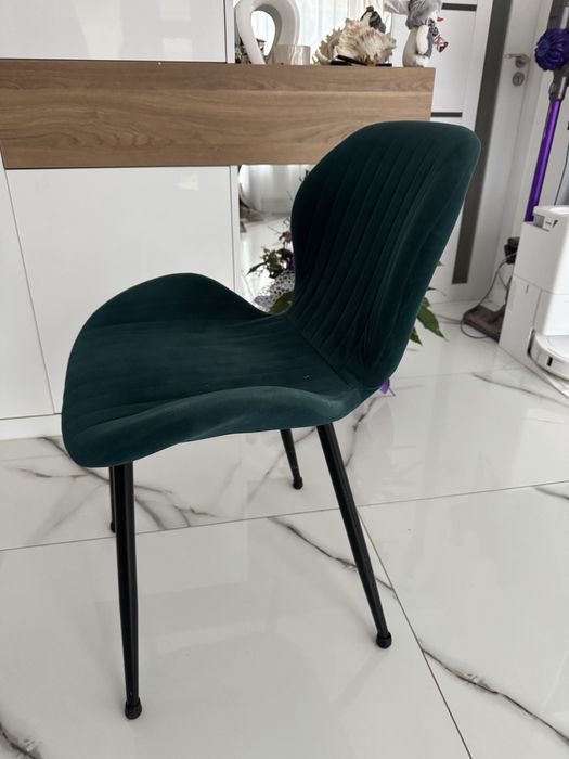 Scaune de living 4/6 bucati la 135 lei bucata