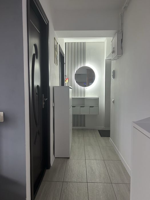 Proprietar/2camere/open space/ loc parcare/ Drumul Taberei 15 min metrou