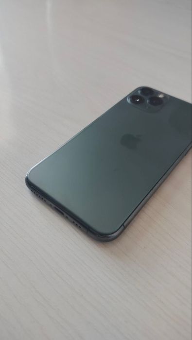 Iphone 11pro green