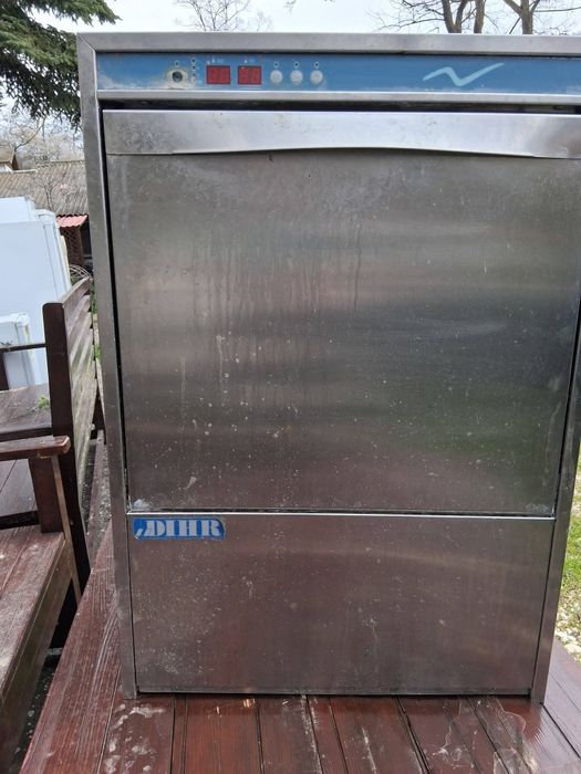 Професионална миялна машина за чинии и миялна машина за чаши