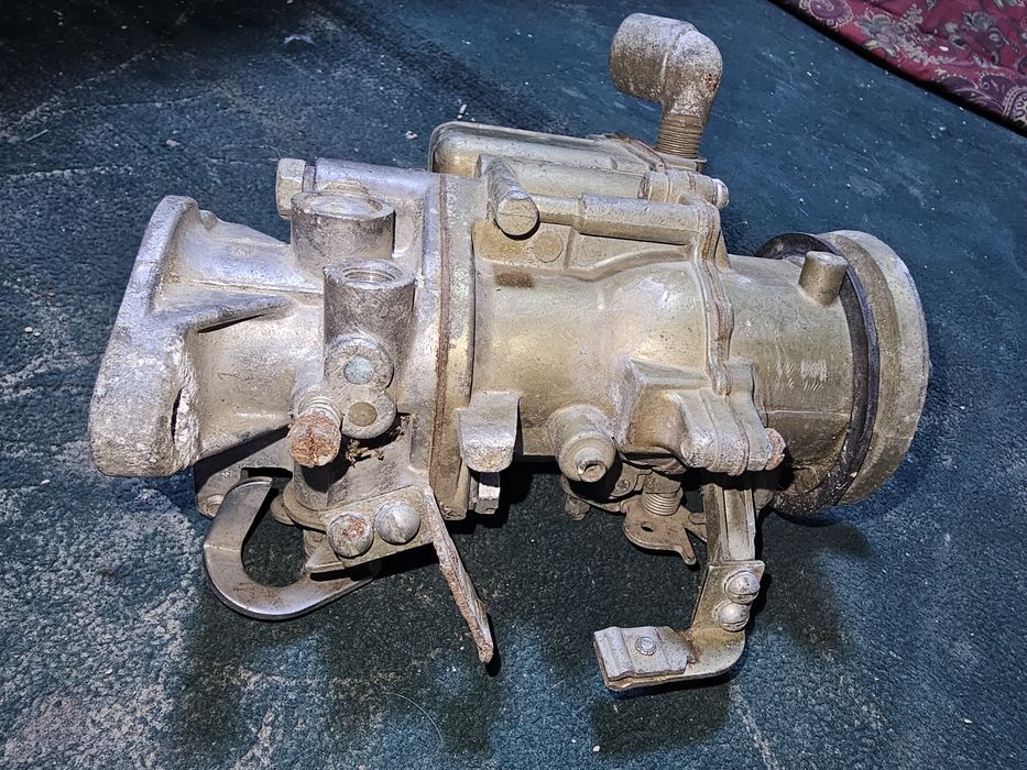 Продам карбюратор К124