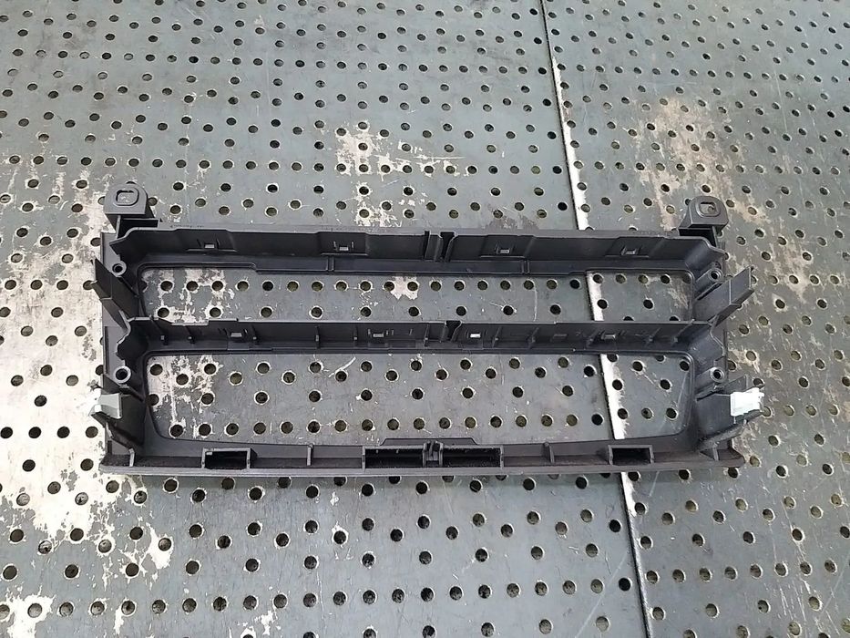 Rama ornament panou clima radio bmw seria 1 f20 f21 6411920719703