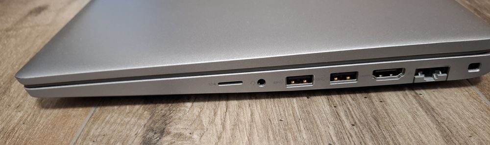 Dell 5540 | I7 1365U 10 Core 5.2 GHz | 32GB RAM | 1TB SSD| Мобилна Раб