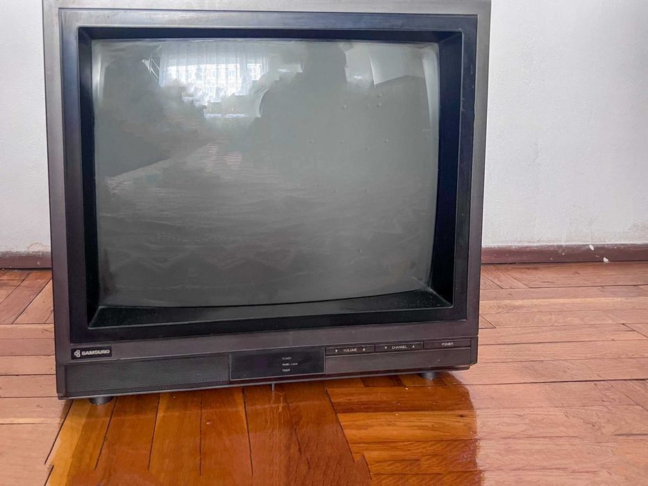 Ретро телевизор Samsung