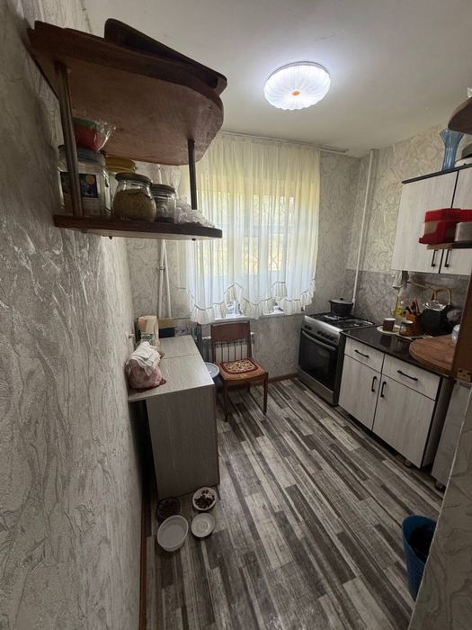 Продажа квартира Чирчик 4 микрарайон 1 этаж евро ремонт Chirchiq 4 mik
