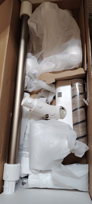 Две Безжични Прахосмукачки Dreame (T10 и V10 Pro) – За Части