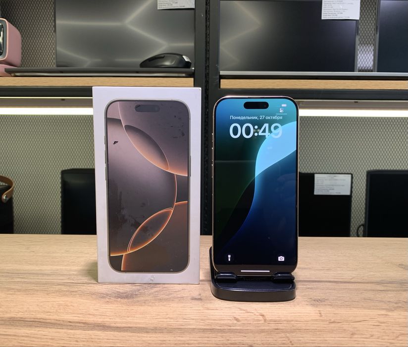 iPhone 16 Pro, 256 GB, Desert Titanium, АКБ100%, 95 циклов, 10933/А10
