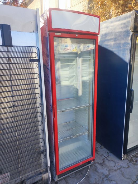 Холодильники стеклянные