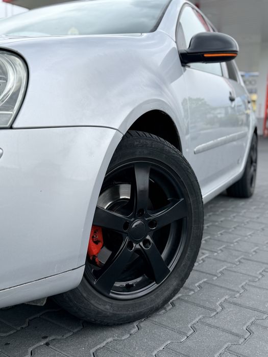 Volkswagen Golf 5 1.4 Benzină + GPL