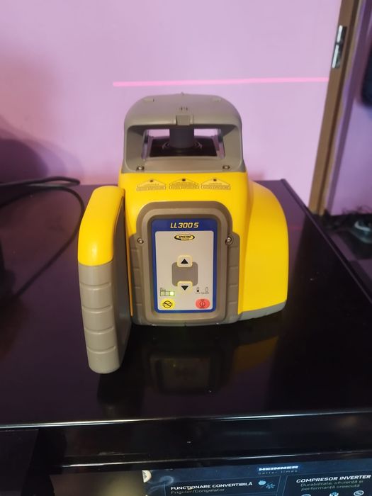 Nivela laser rotativa Spectra LL300s