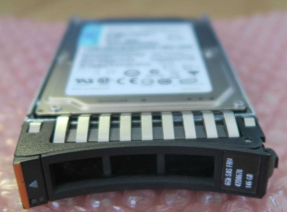 Hard 2,5" SAS IBM 42D0678 System X Hdd 146GB 15k Caddy Modul 900 GIGA