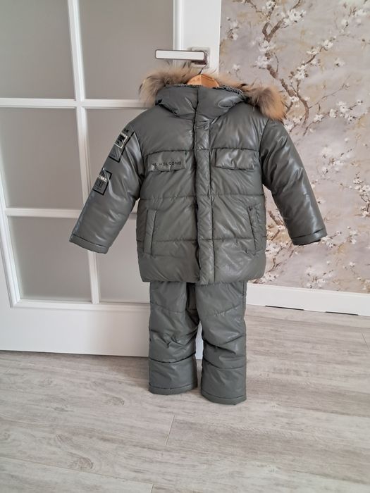 Продам зимние комбинезоны