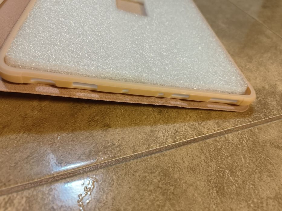 Безжична клавиатура и кейс за таблет 10 инча