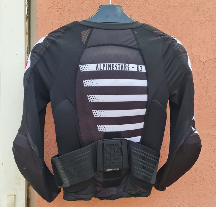 Armură moto impecabilă