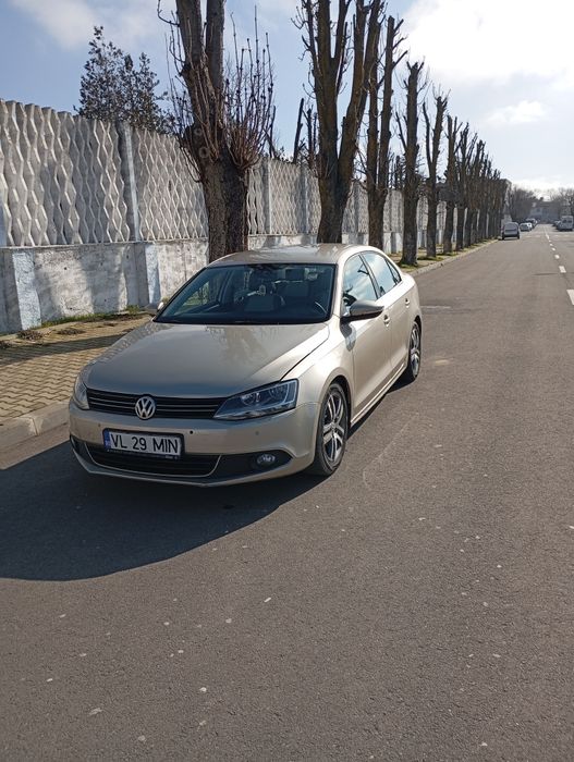 Volkswagen Jetta 2.0 TDI 2013