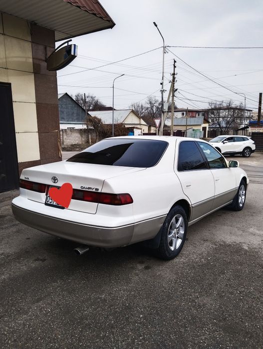 Тойота Камри 20.