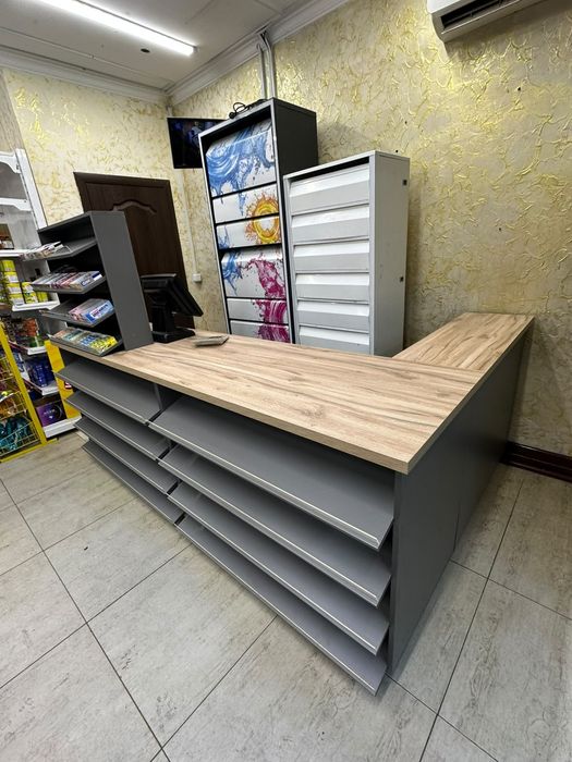 Кассовая зона для магазина