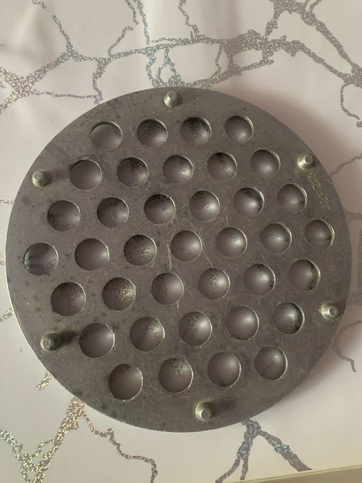 Продам пельменницу