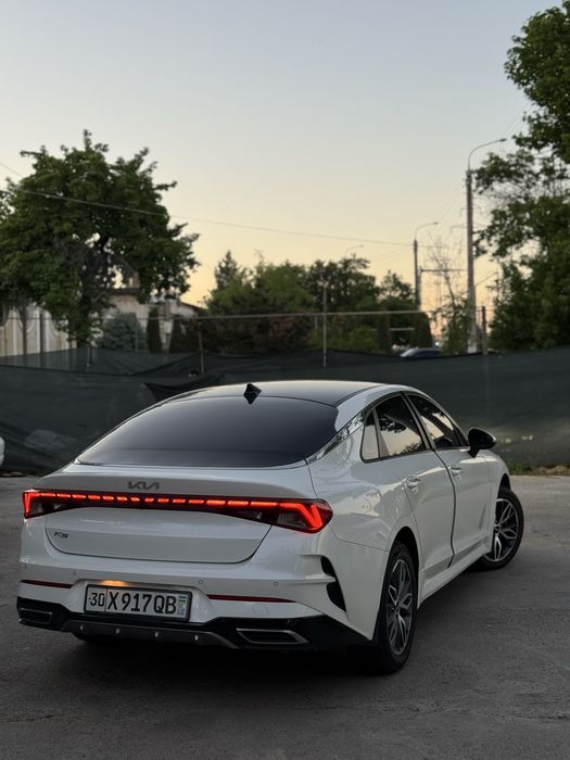 Kia K5 2022 — 4