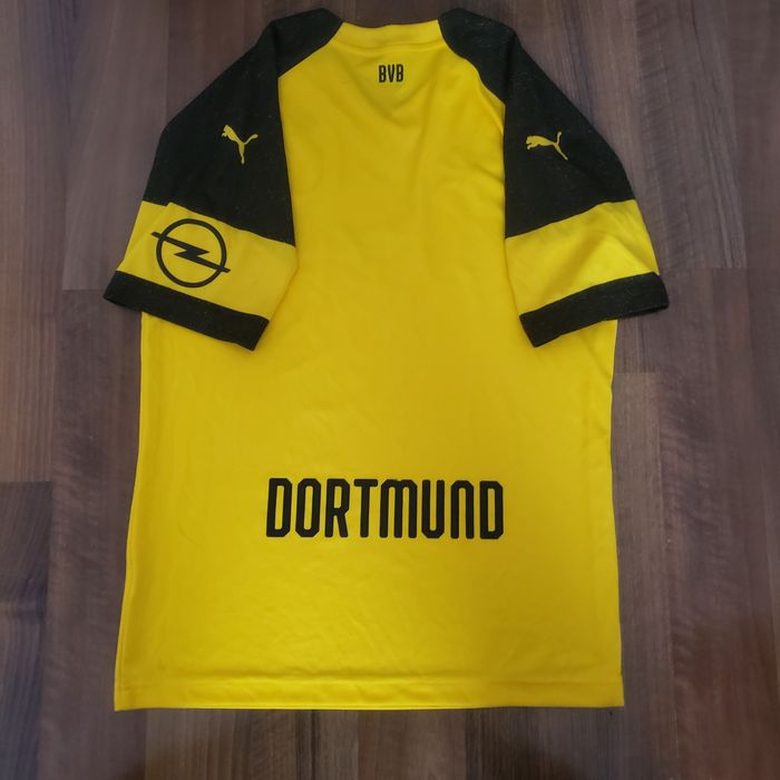 Tricou de fotbal Borusia dormunt original. Mărimea S