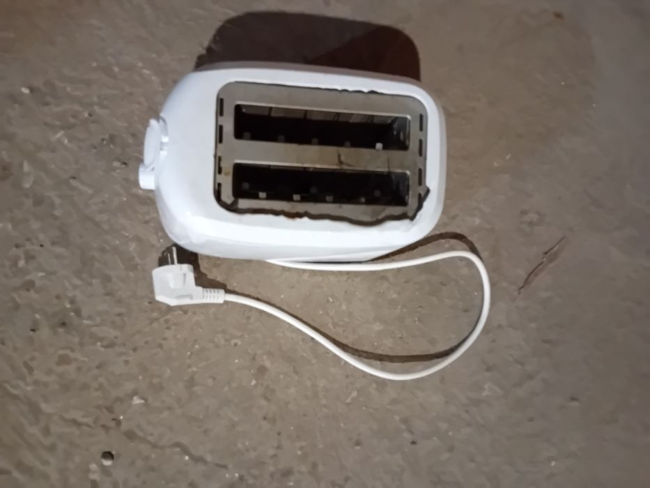 Тостер за две филии