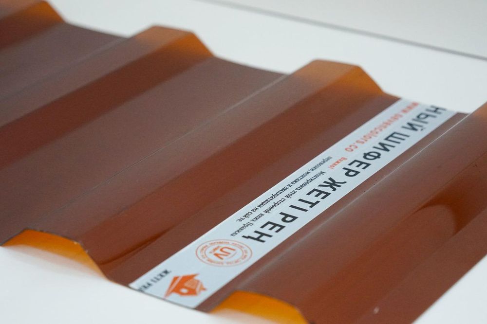 Профилированный поликарбонат