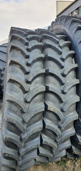 300/95R46 cauciucuri 12.4-46 radiale legumicole de la ozka 8QZX