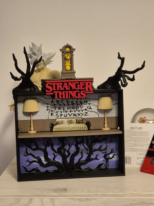 Dioramă Stranger Things Display Figurine Kinder